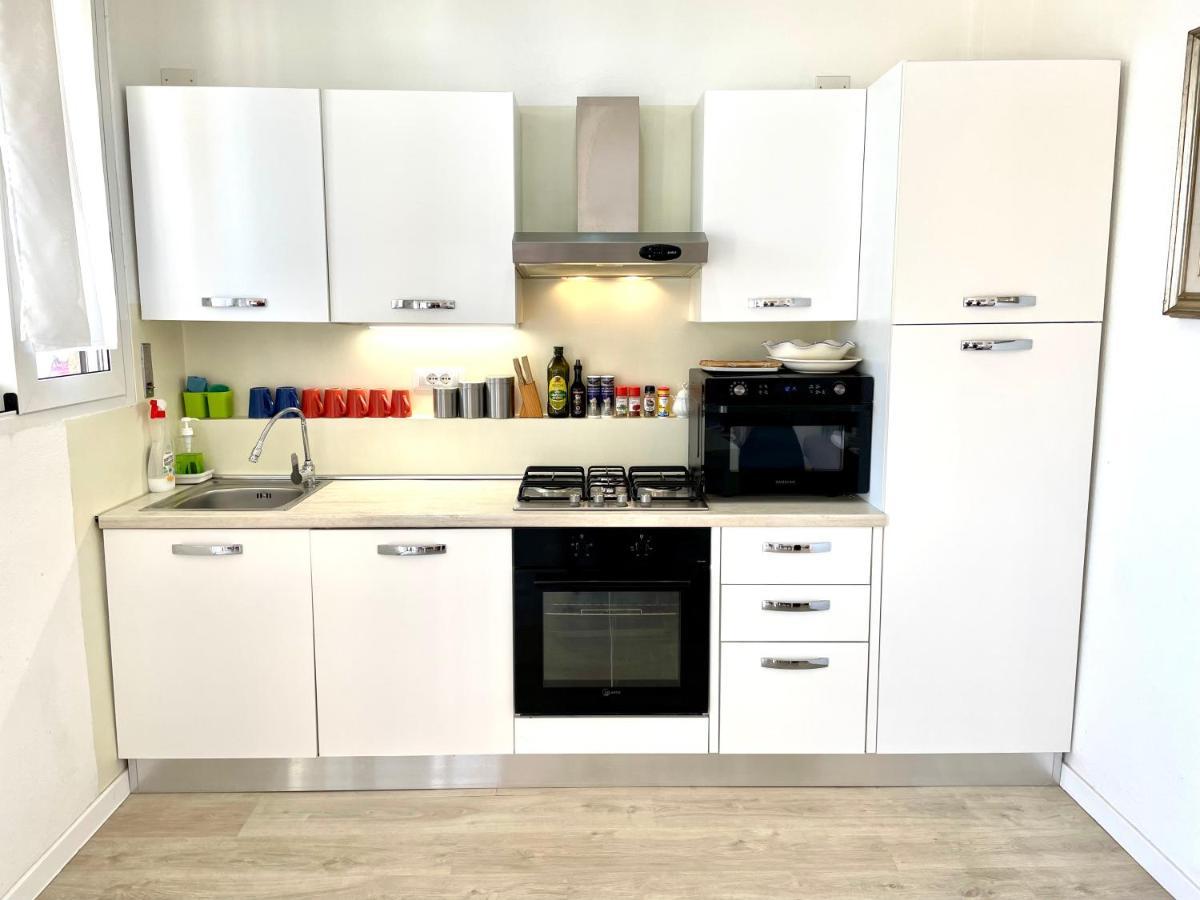 Villa Poetto Beach By Home And Experience , Cagliari, Poetto エクステリア 写真
